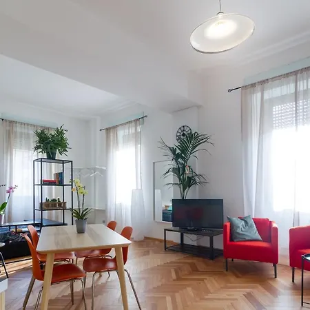 Casa Mazzini Konukevi Verona