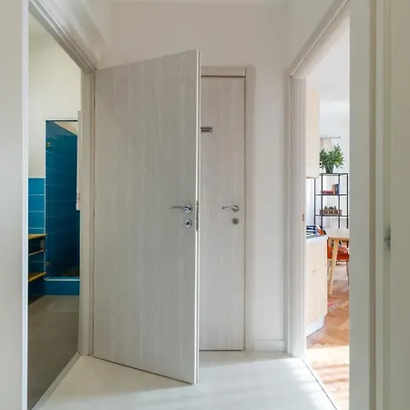 Konukevi Casa Mazzini 4*